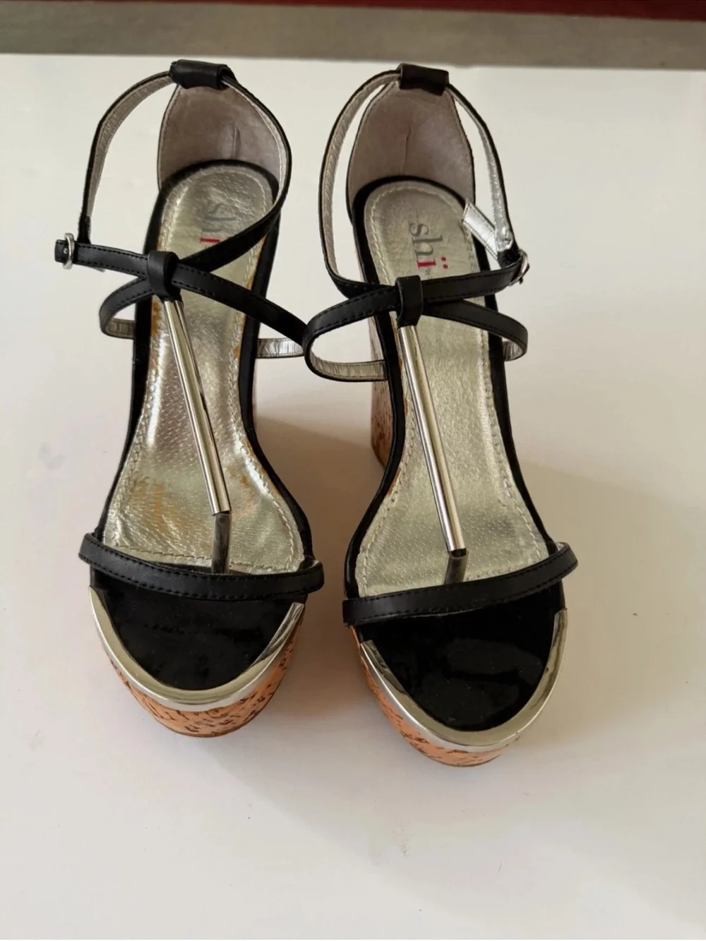 Shi by JOURNEYS black strappy